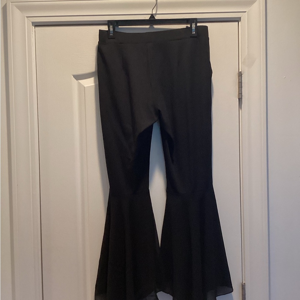 VENUS Black Flare Pants